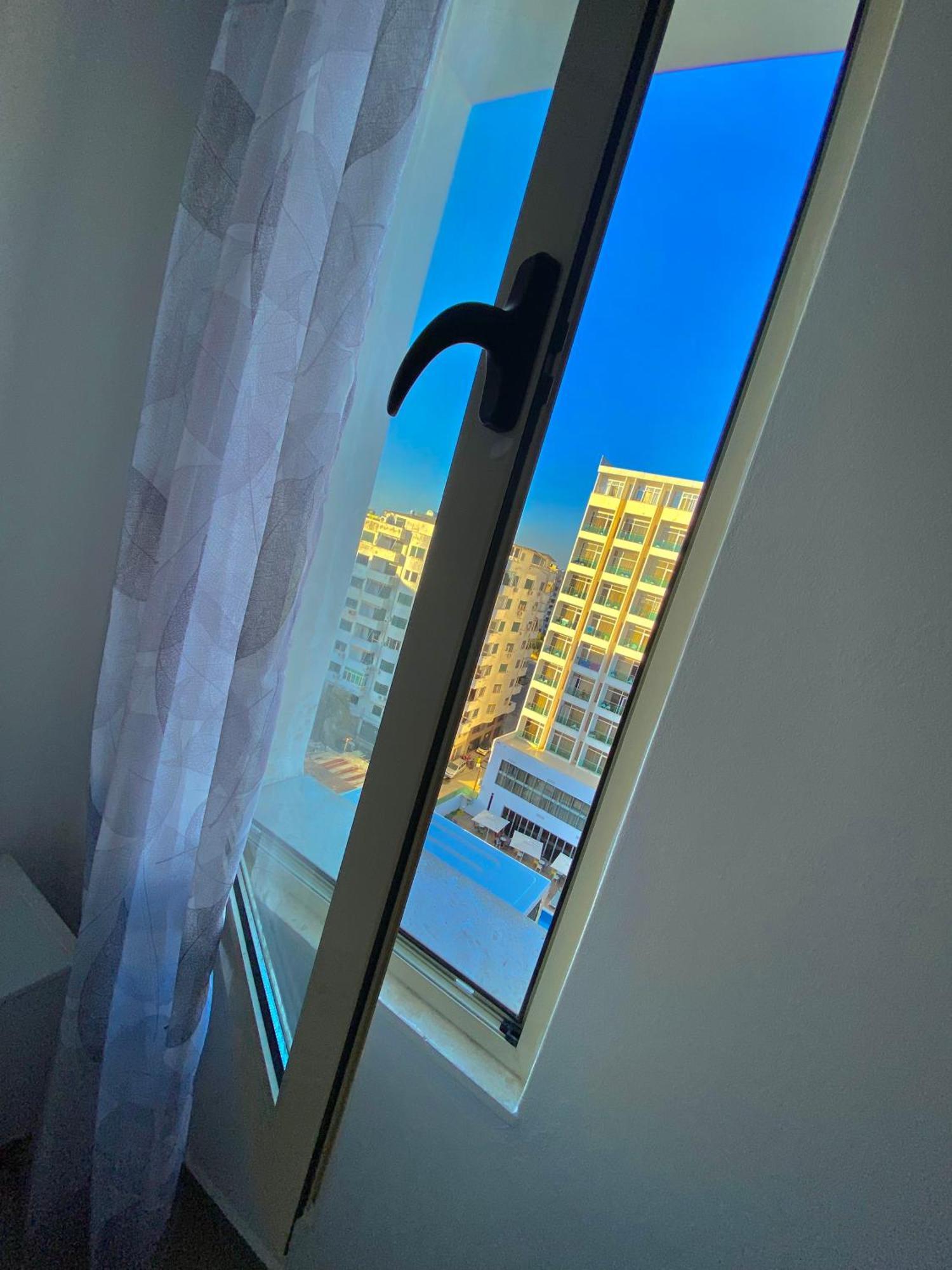 Prestige Apartament Sea View Durres Ngoại thất bức ảnh