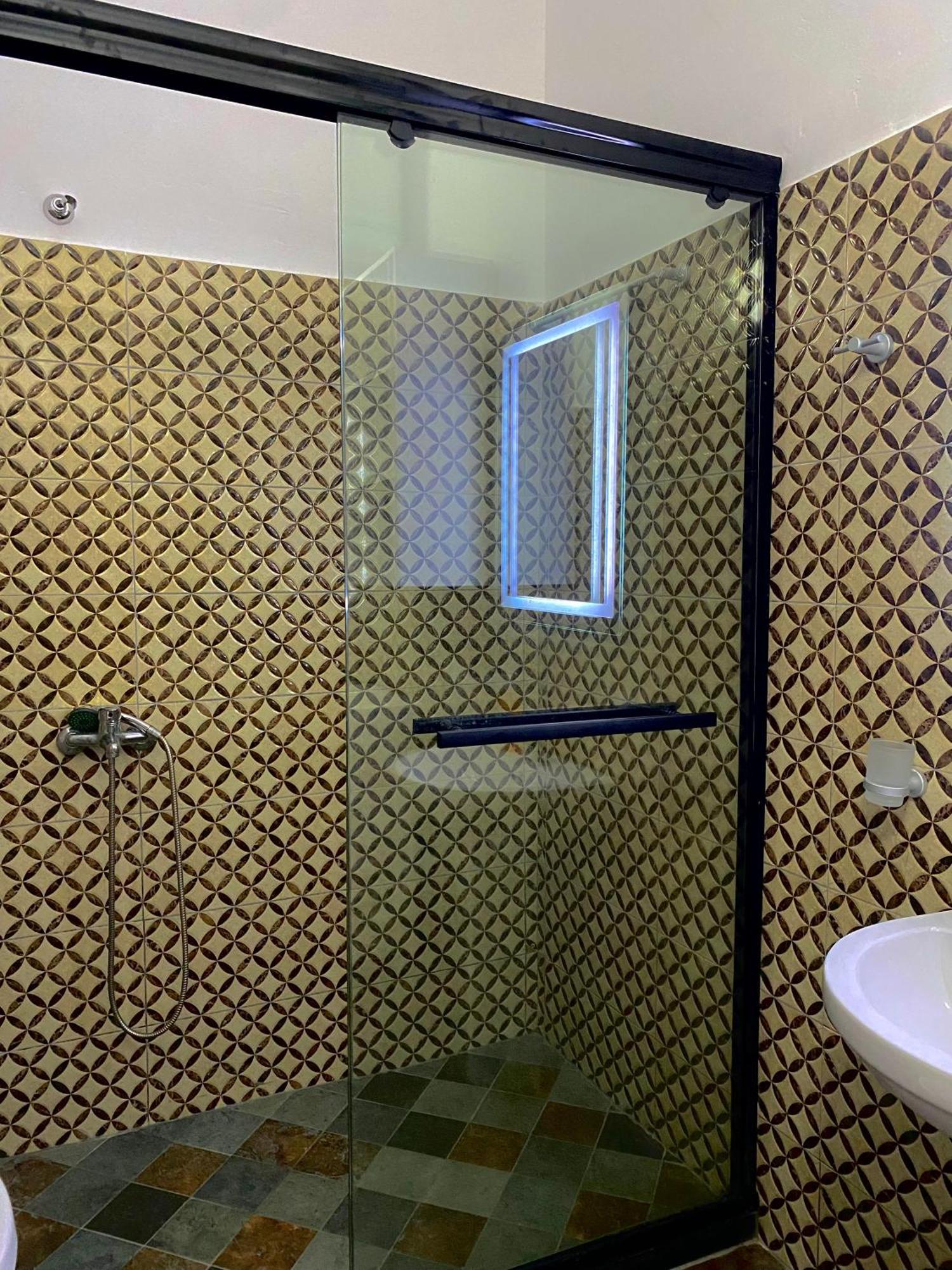 Prestige Apartament Sea View Durres Ngoại thất bức ảnh