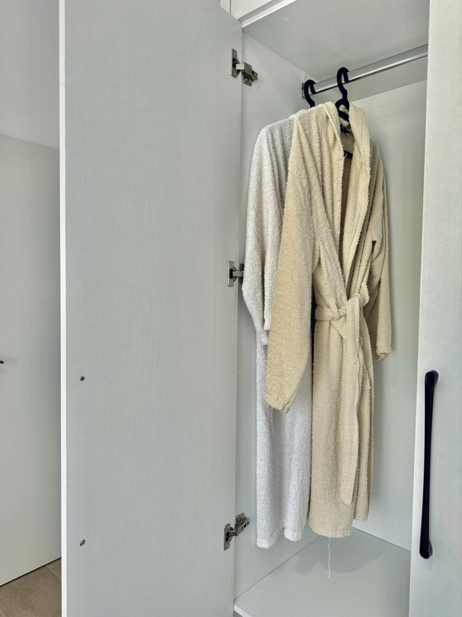 Prestige Apartament Sea View Durres Ngoại thất bức ảnh