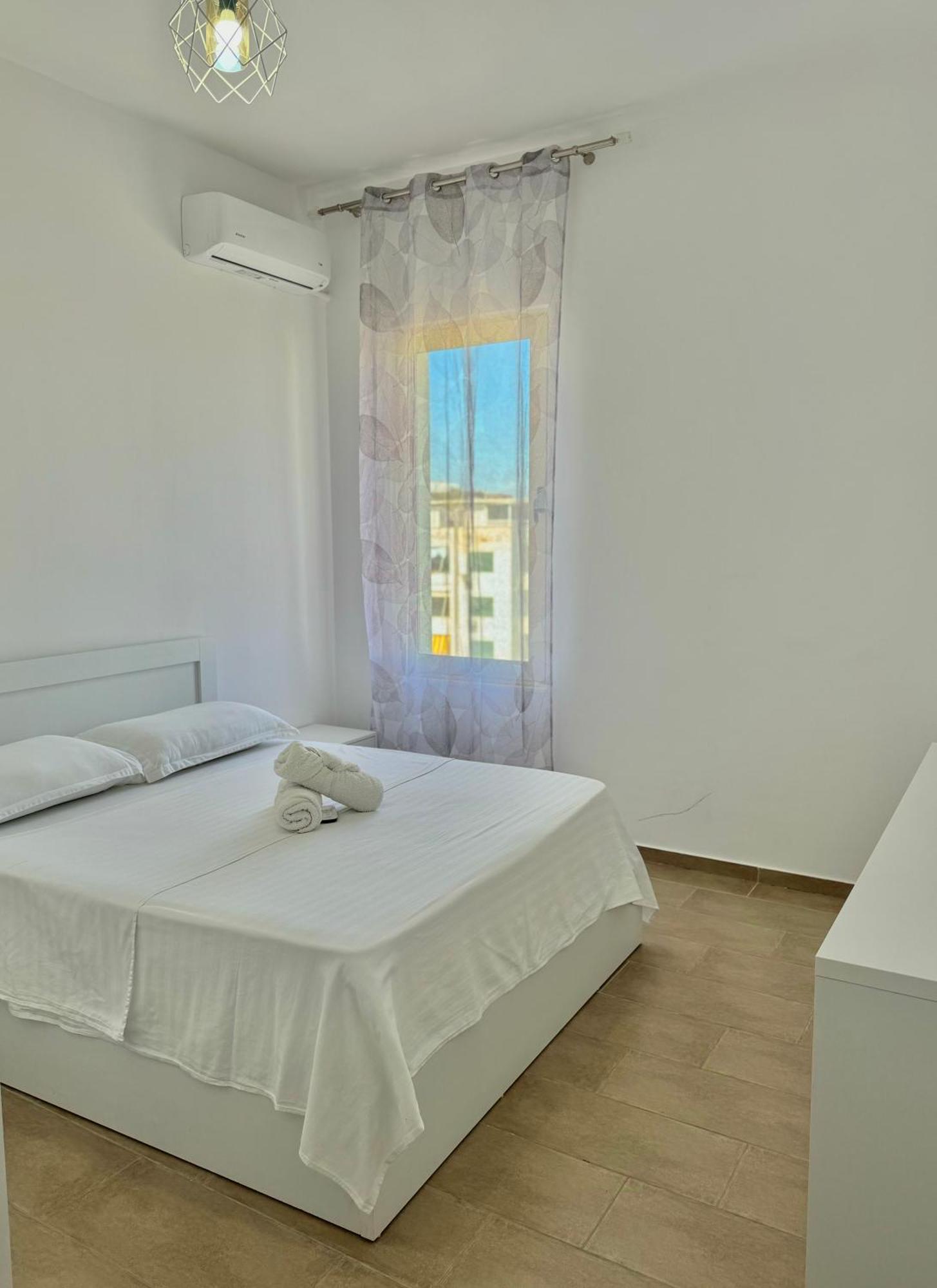 Prestige Apartament Sea View Durres Ngoại thất bức ảnh